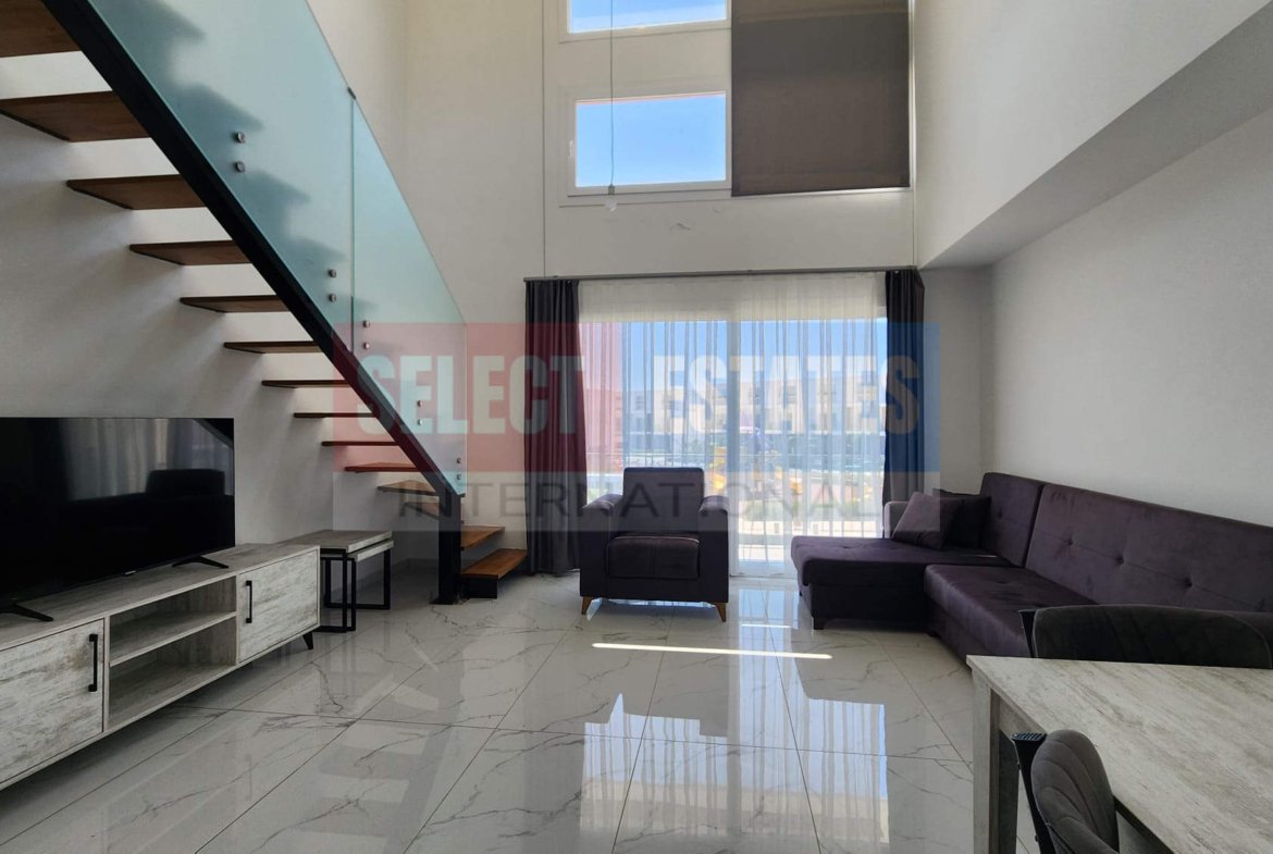 Fully Furnished Loft in Four Vision