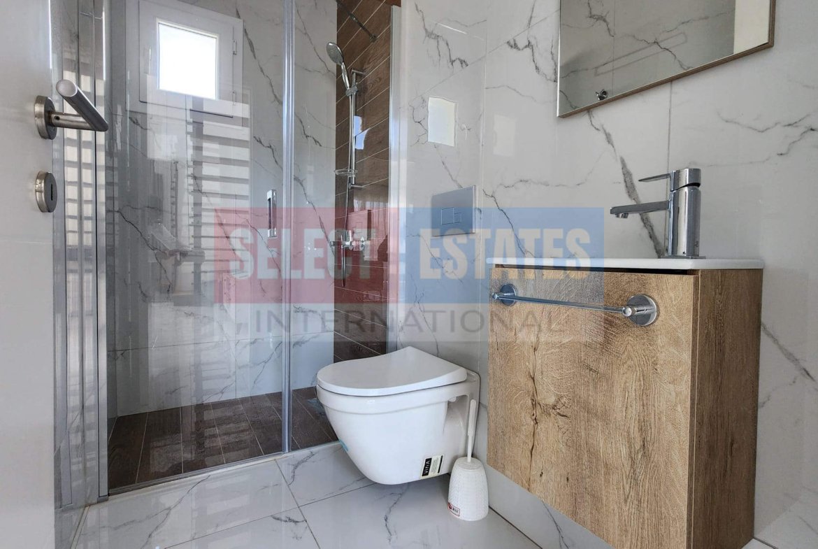 Fully Furnished Loft in Four Vision