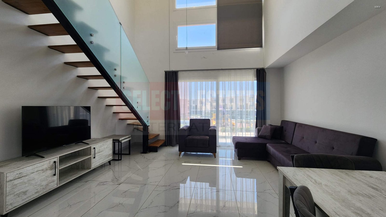 Four Seasons Loft Apartment for Rent