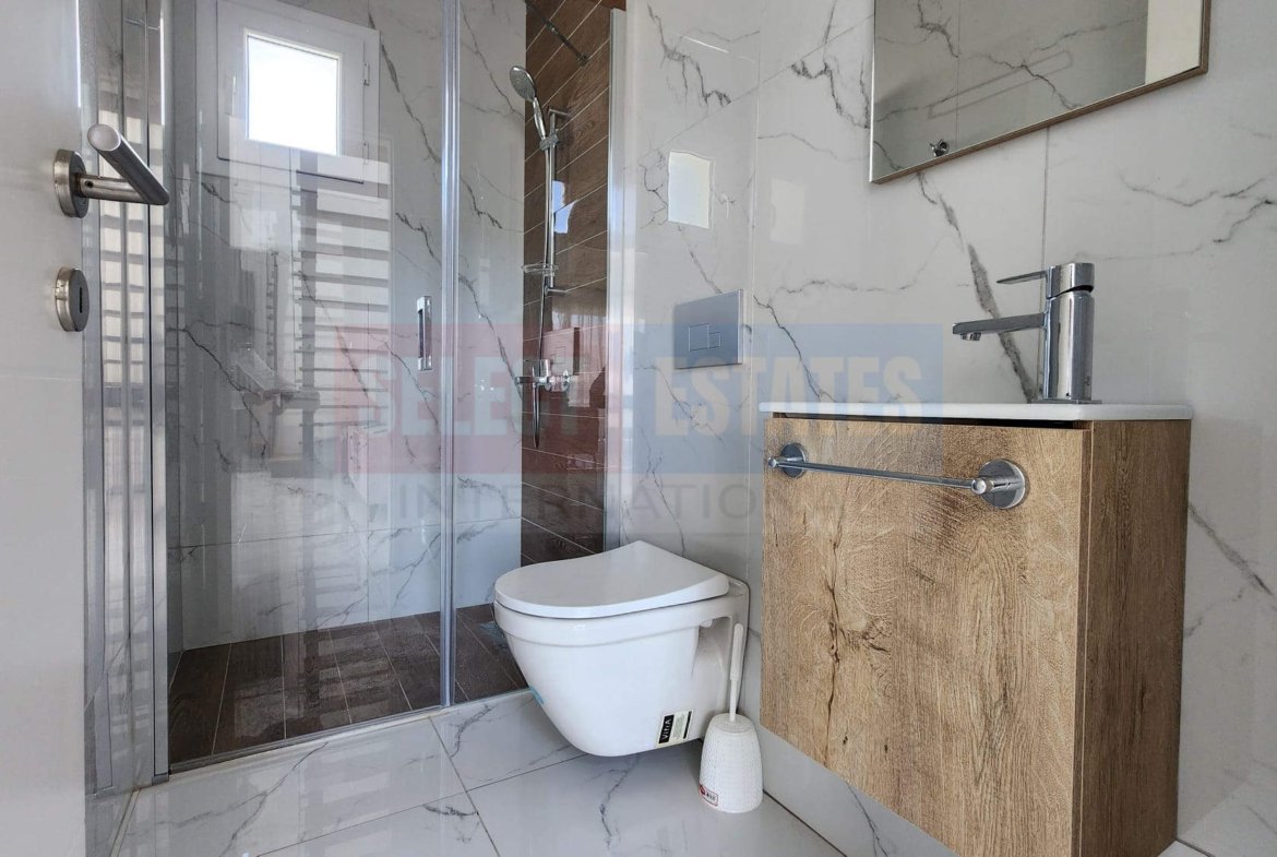 Four Seasons Loft Apartment for Rent