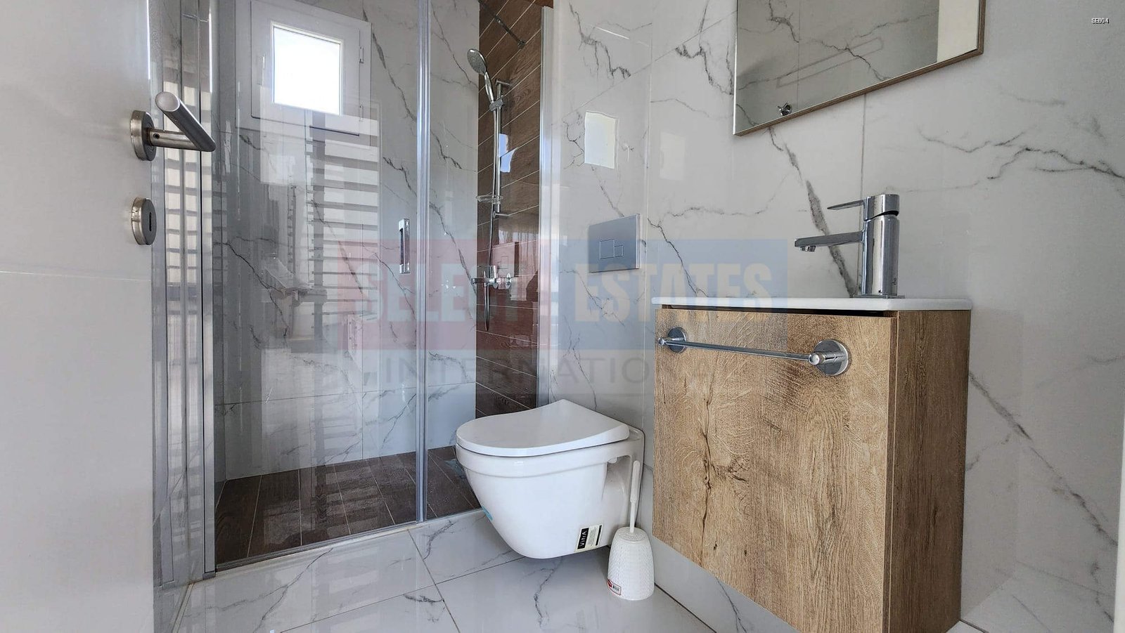 Four Seasons Loft Apartment for Rent