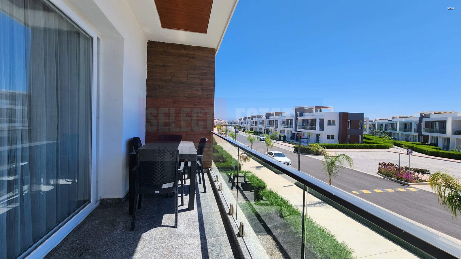 Four Seasons Loft Apartment for Rent
