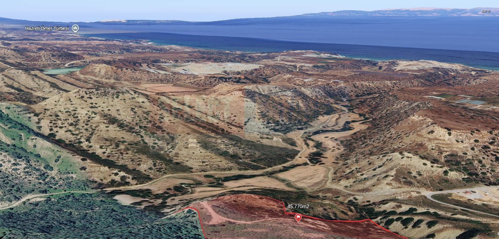 SE815_002 Giant Plot at the Foot of Beşparmak Mountain