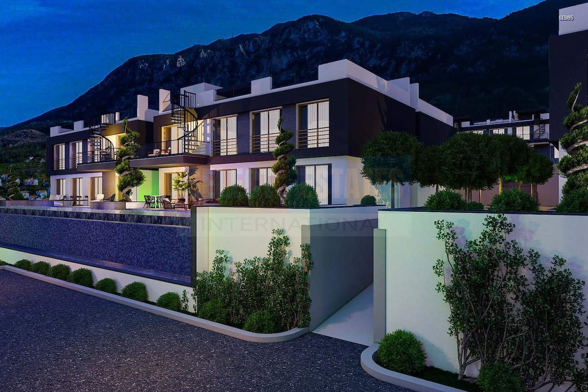 SE985_010 Luxury Garden Apartment in Lapta