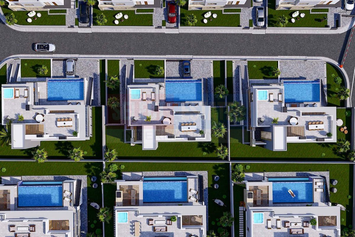 Ultra-Luxury Villa in Lapta
