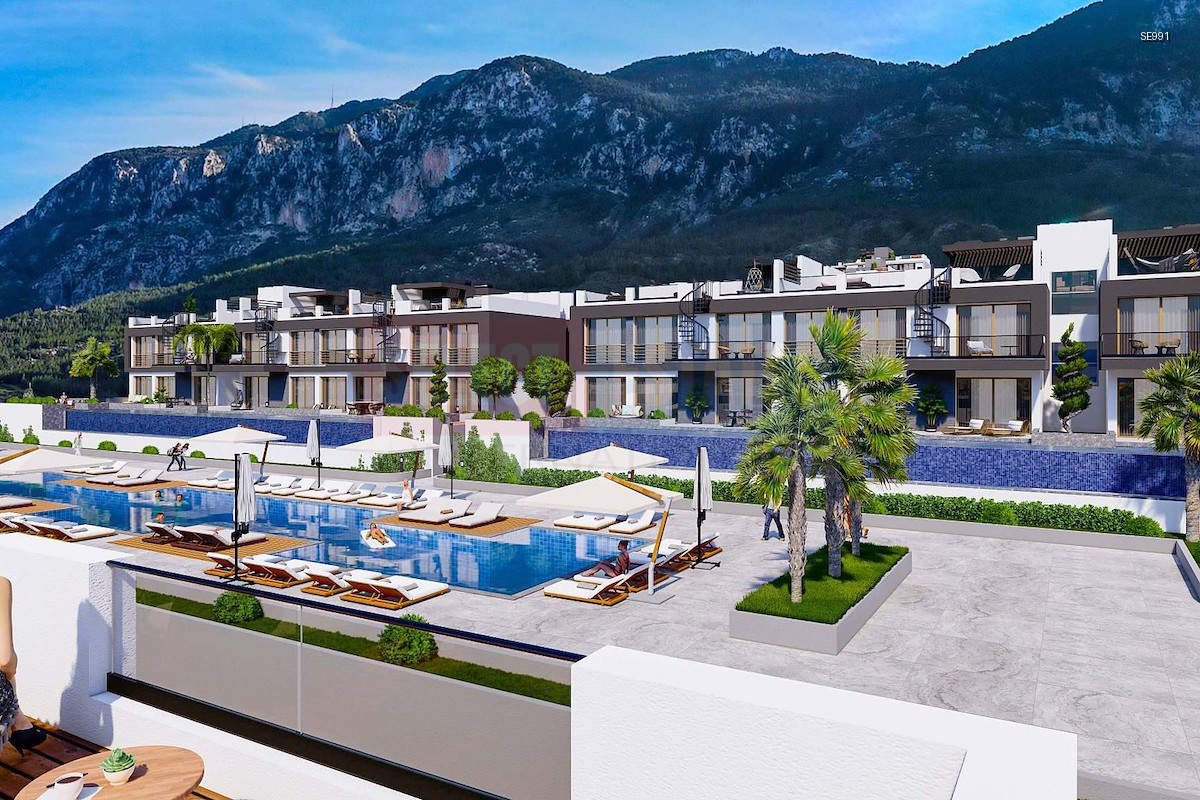 SE991_018 Luxury Garden Apartment in Lapta