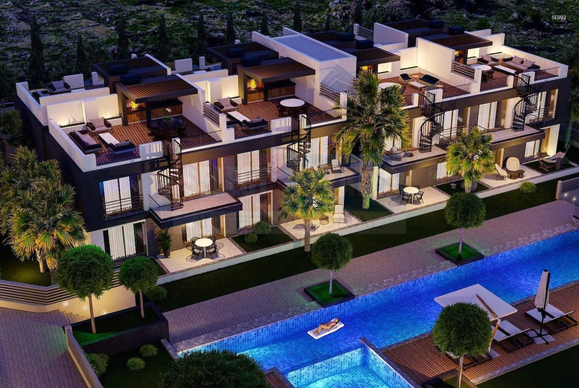 Luxury Garden Apartment in Lapta