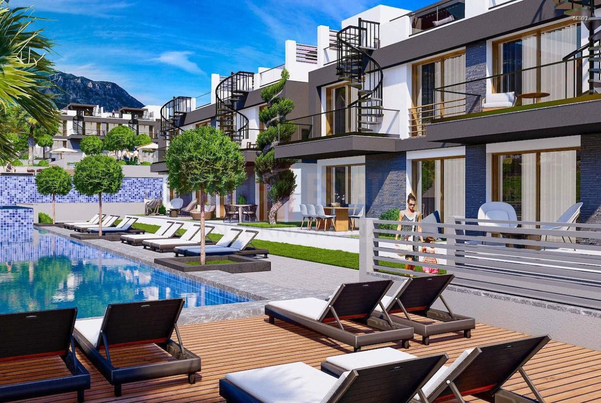 Luxury Garden Apartment in Lapta