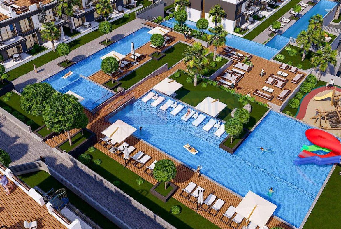 Luxury Garden Apartment in Lapta