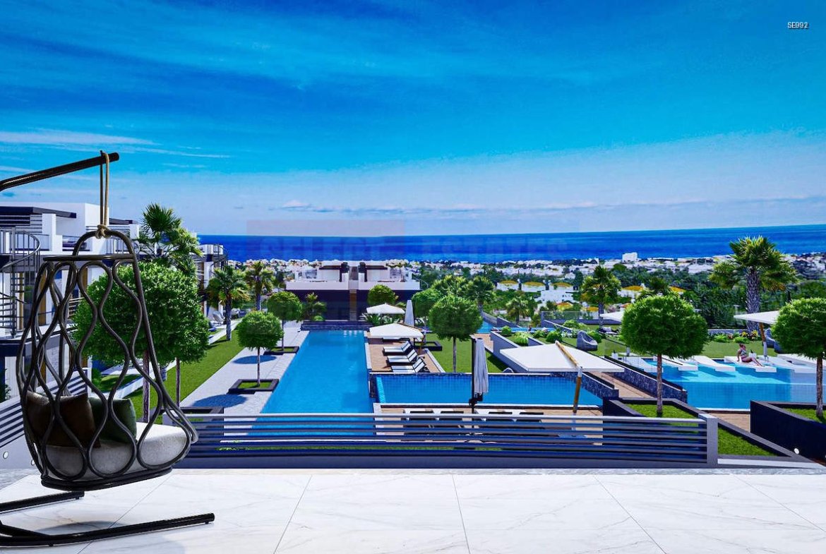 Luxury Garden Apartment in Lapta