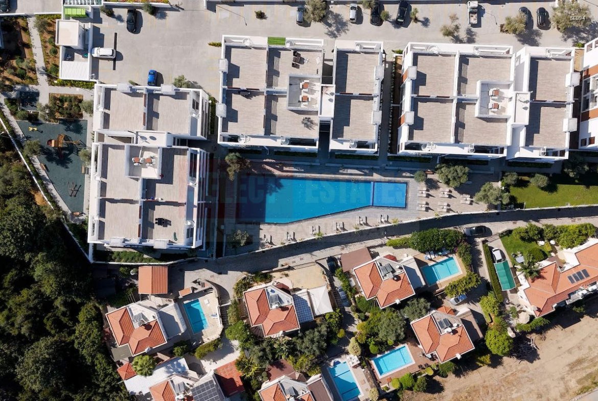 Ready-to-Move-In Penthouse in Alsancak