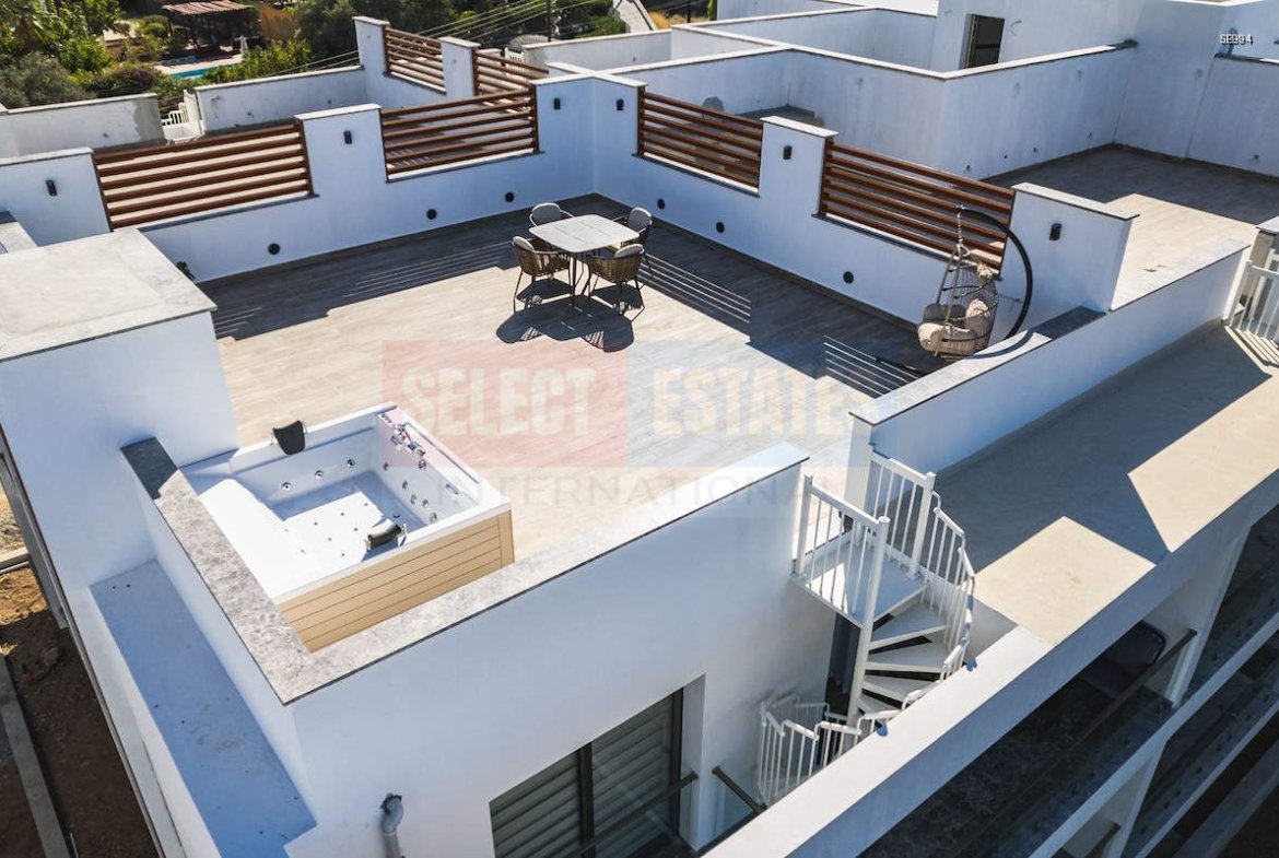 Ready-to-Move-In Penthouse in Alsancak