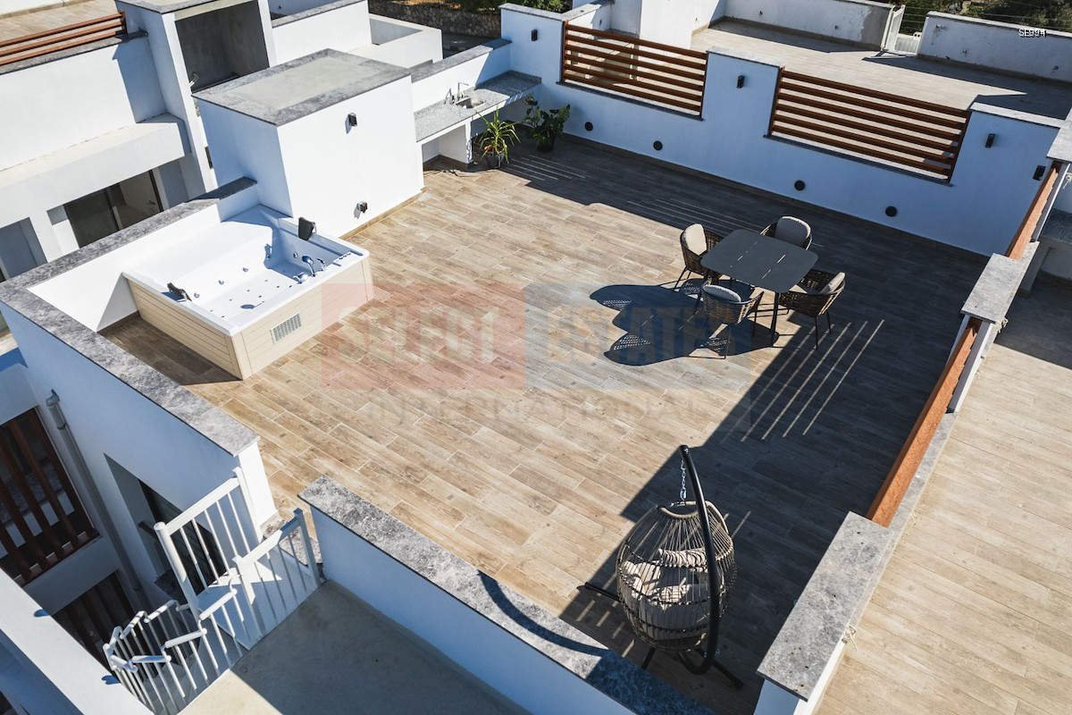 SE994_031 Ready-to-Move-In Penthouse in Alsancak
