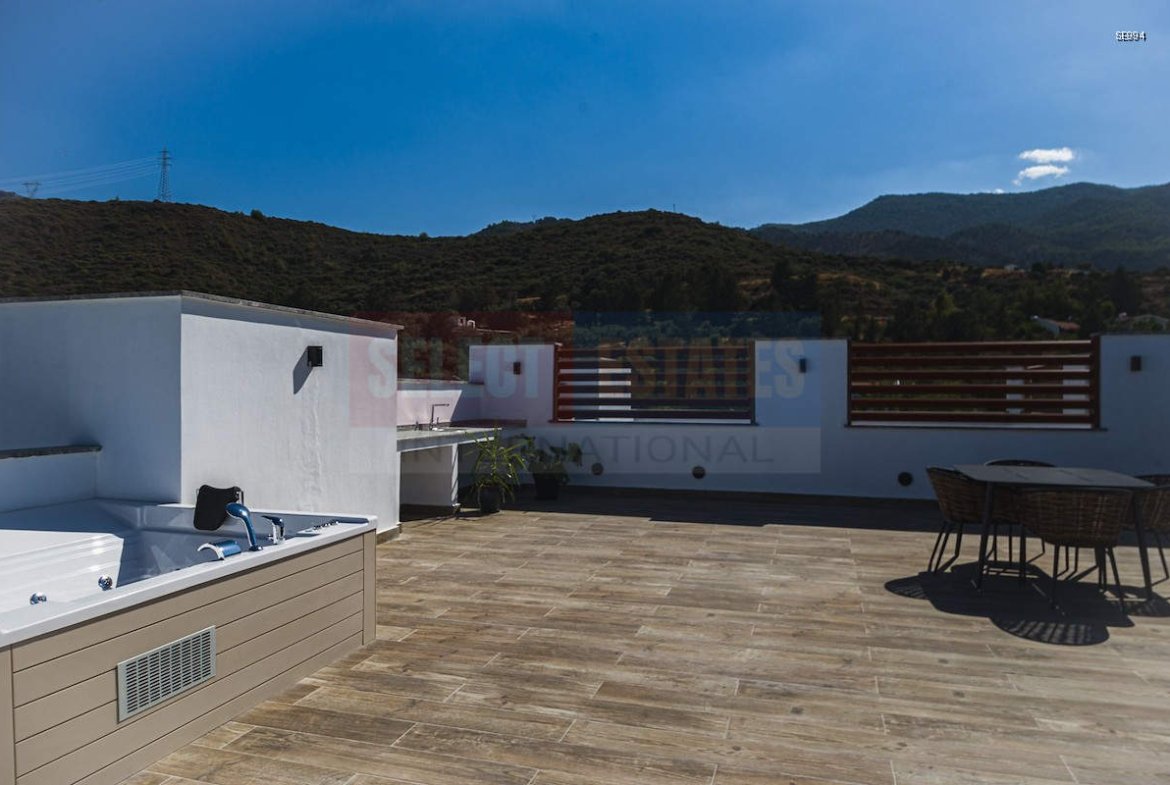 Ready-to-Move-In Penthouse in Alsancak