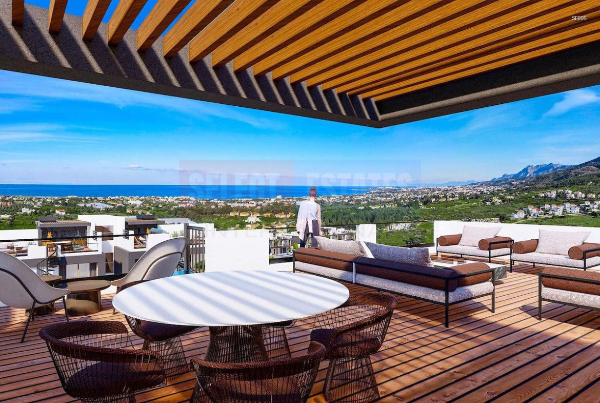Lapta Luxury Penthouse with Sea View