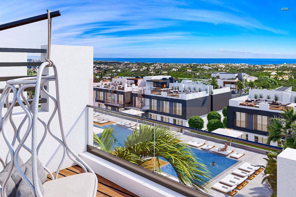 Lapta Luxury Penthouse with Sea View