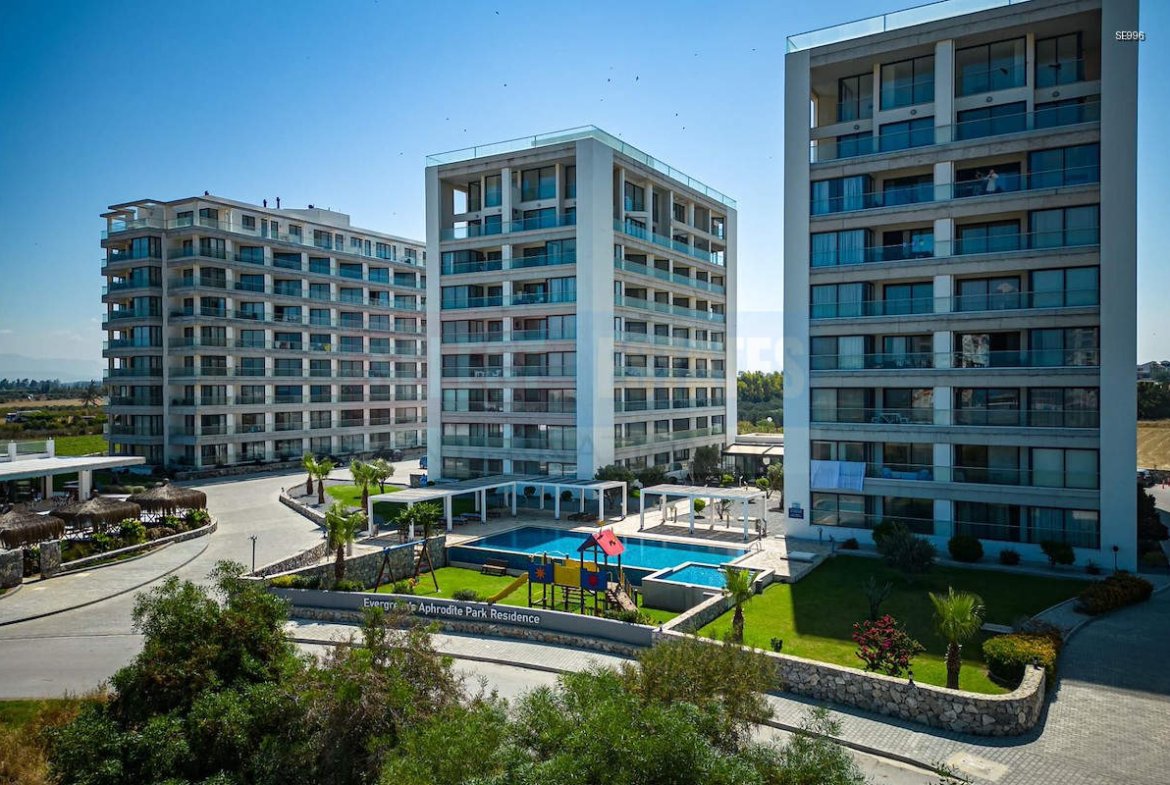 Seafront Ready Apartment in Gaziveren