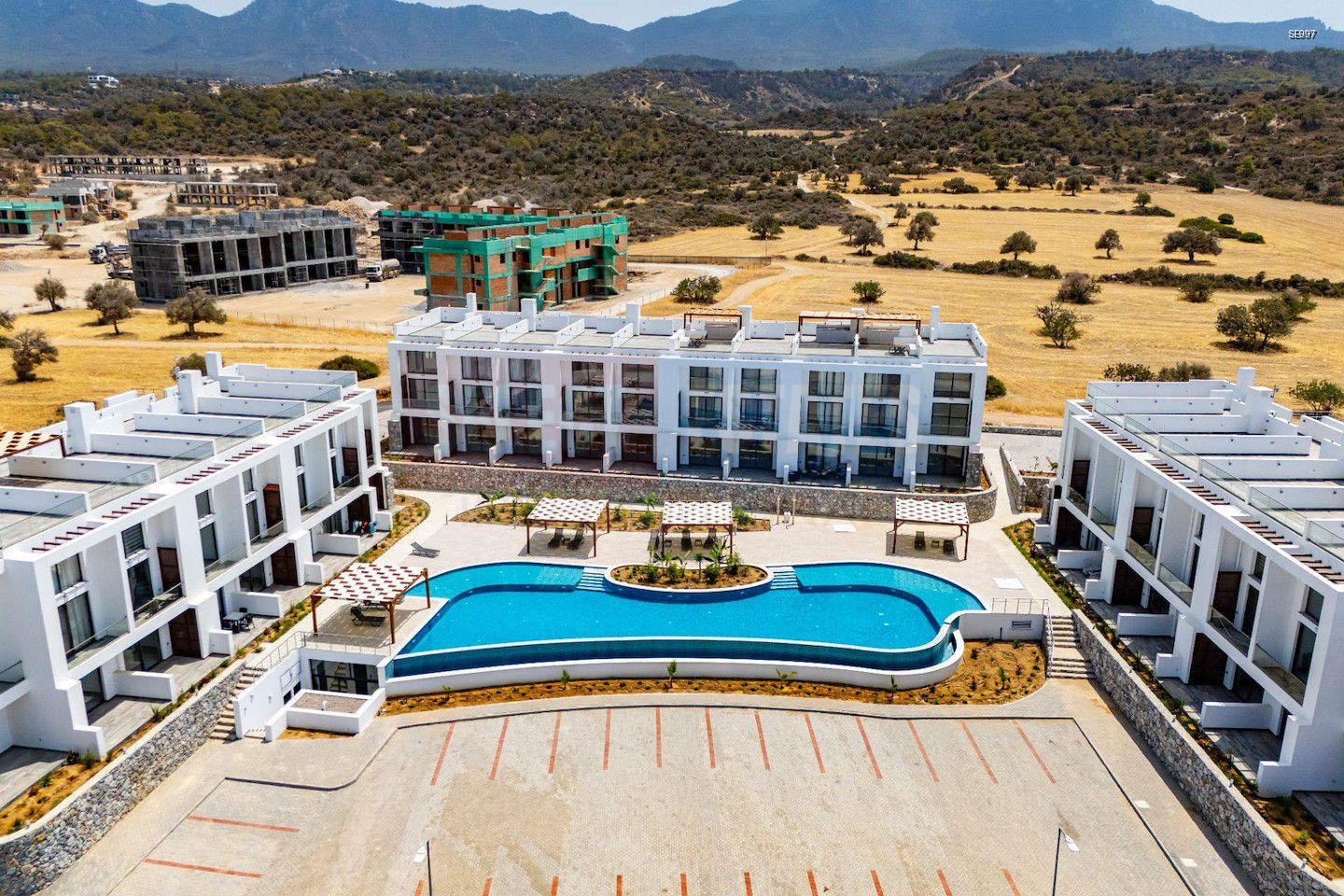 Ready Studio by the Golf Course in Esentepe