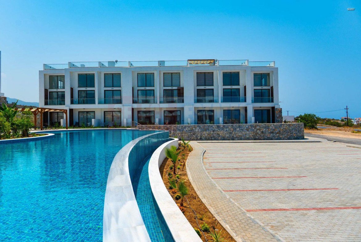 Ready Studio by the Golf Course in Esentepe