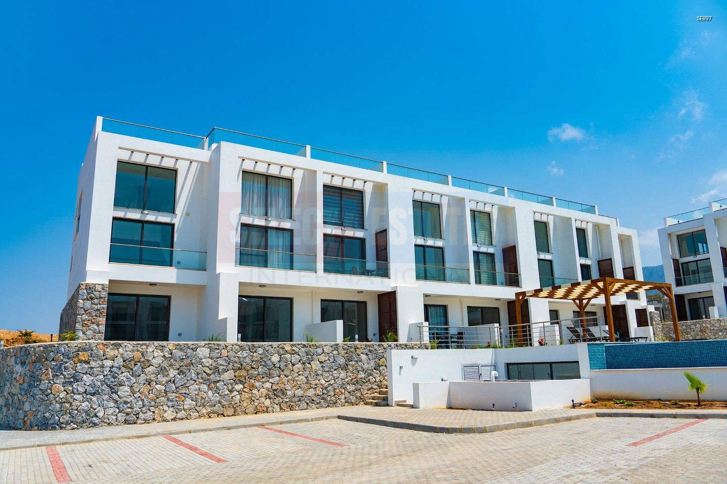 Ready Studio by the Golf Course in Esentepe