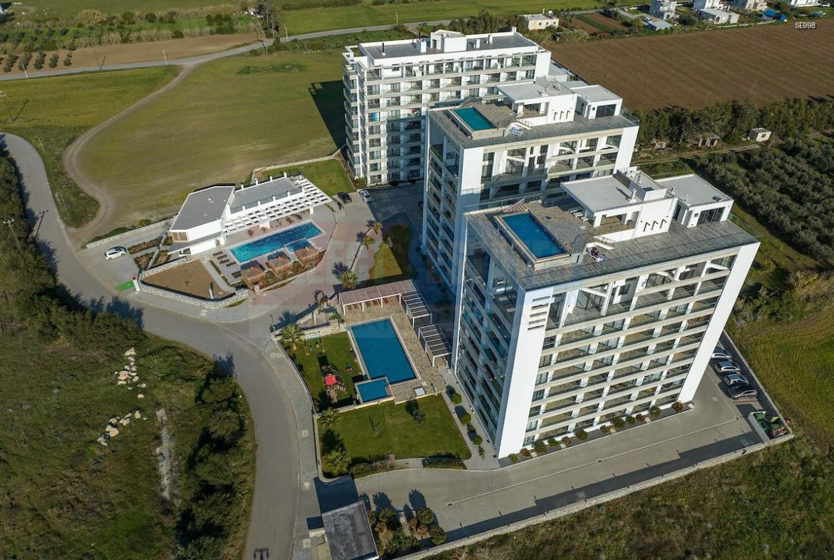 Seafront Ready Apartment in Gaziveren