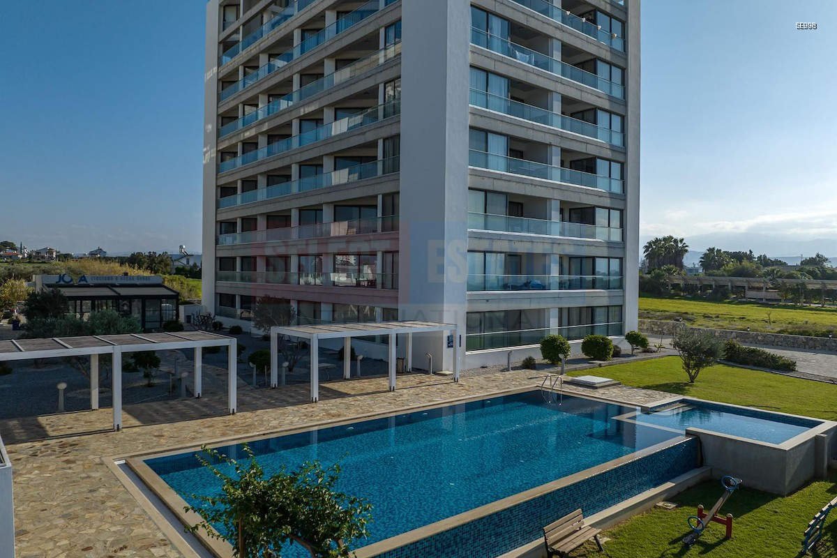 Seafront Ready Apartment in Gaziveren