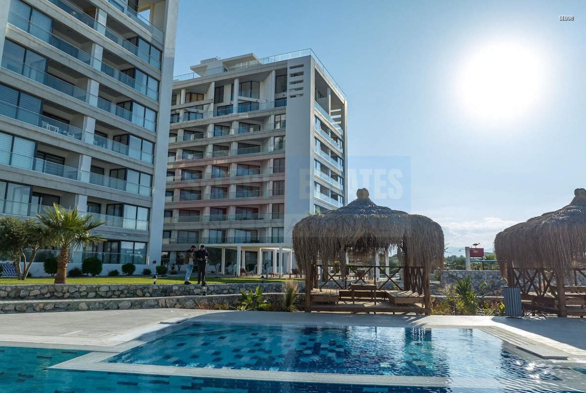 Seafront Ready Apartment in Gaziveren