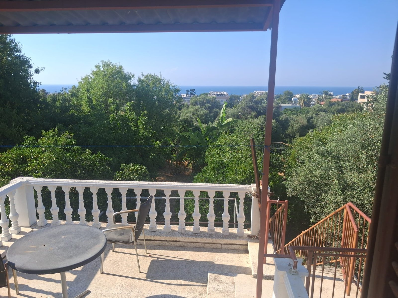 Old stone house or Apartment Plot for Sale in Alsancak