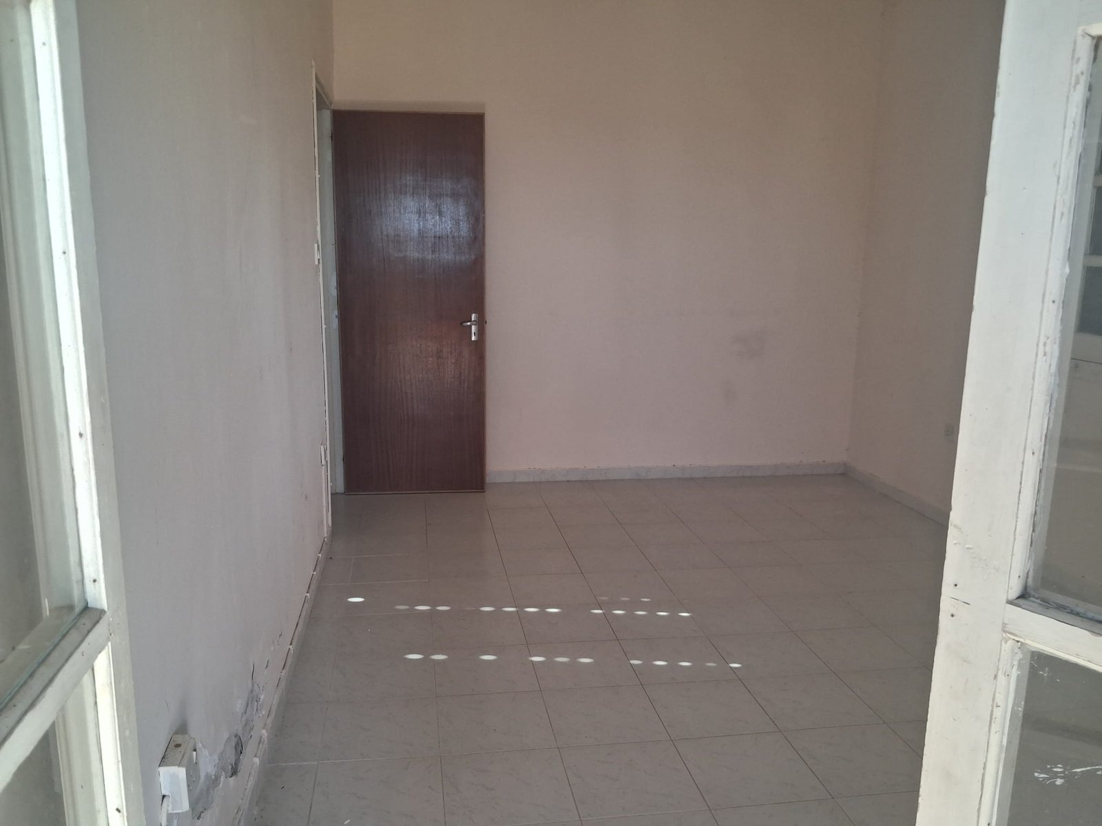 Old stone house or Apartment Plot for Sale in Alsancak