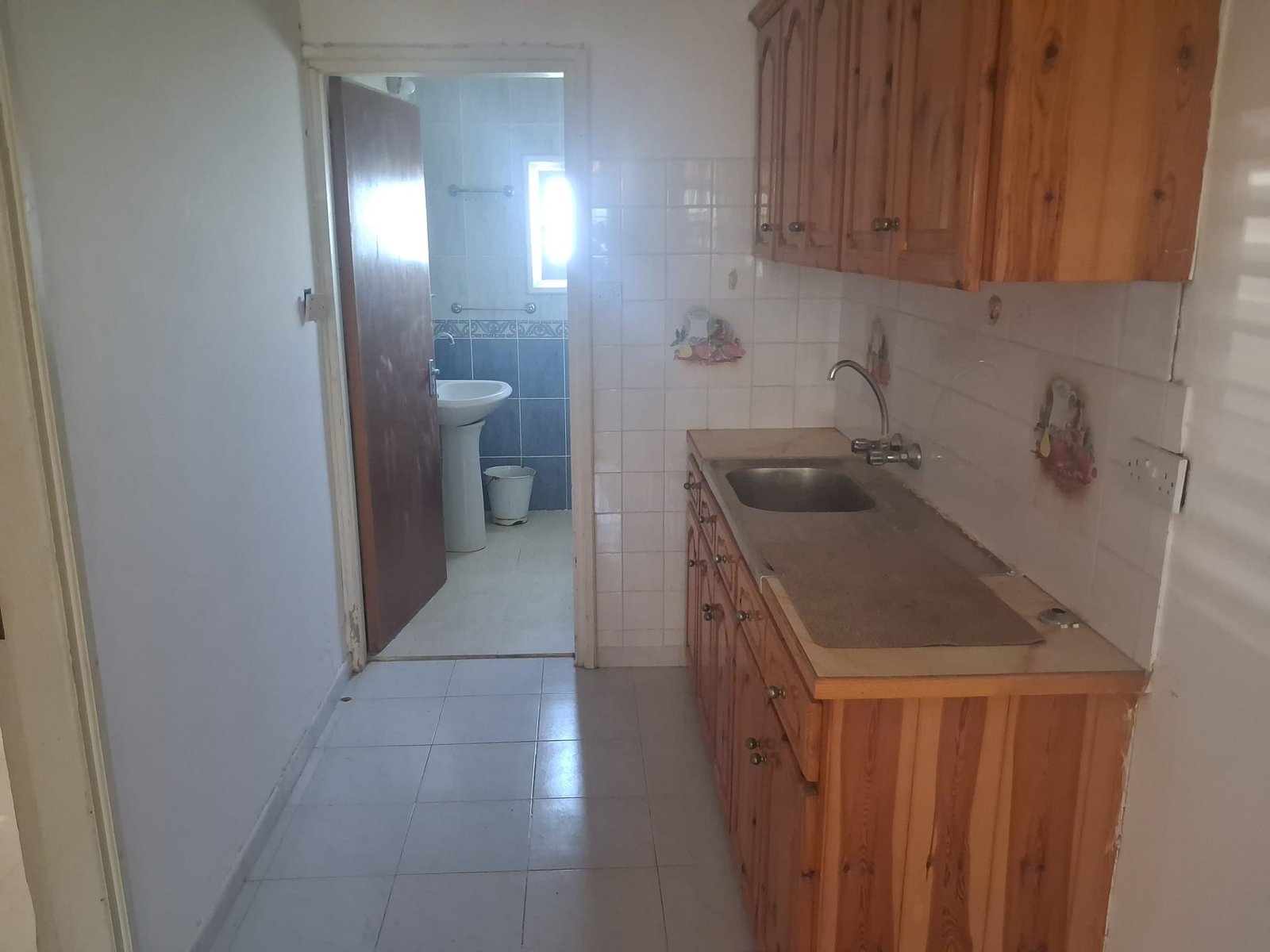 Old stone house or Apartment Plot for Sale in Alsancak