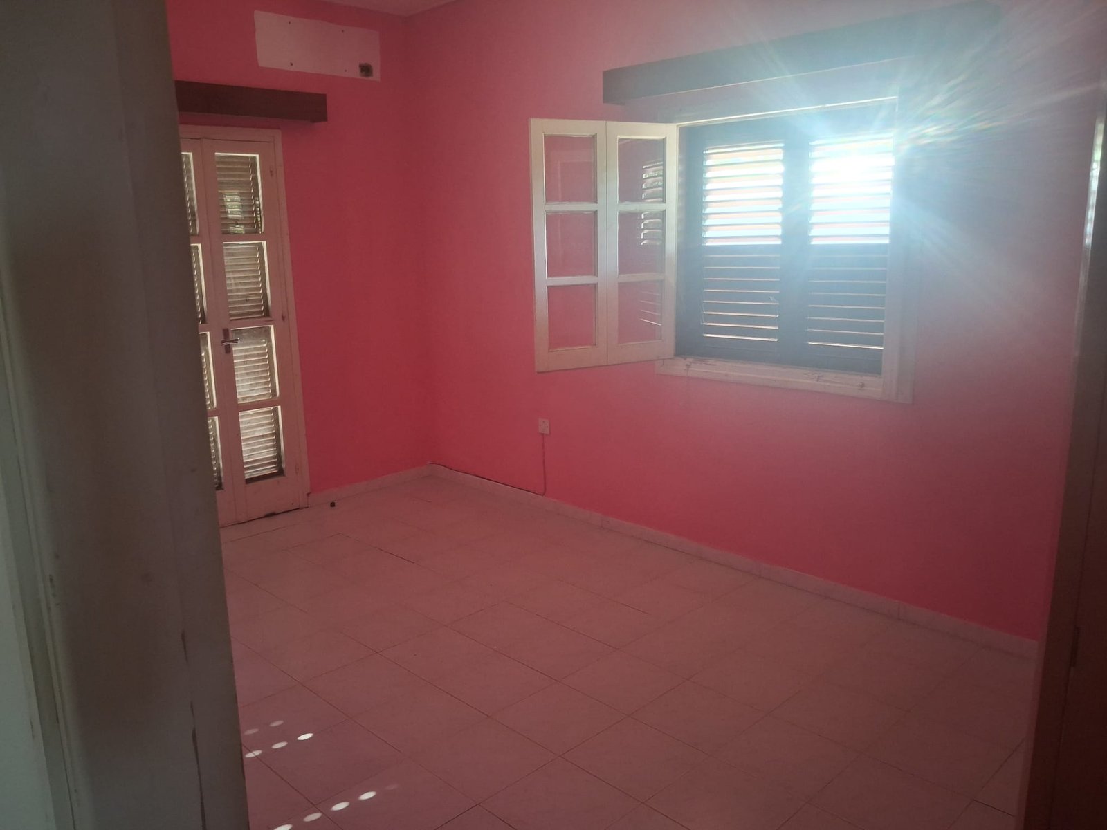 Old stone house or Apartment Plot for Sale in Alsancak