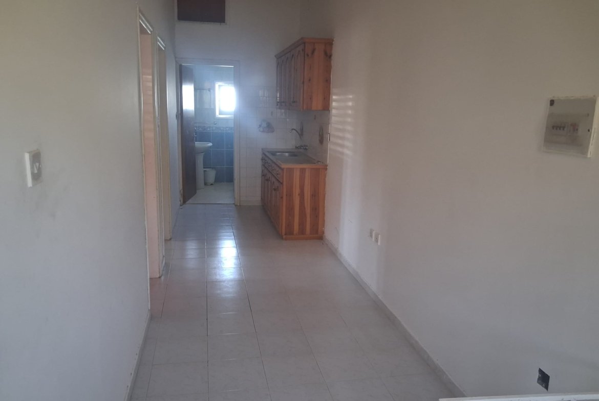 Old stone house or Apartment Plot for Sale in Alsancak