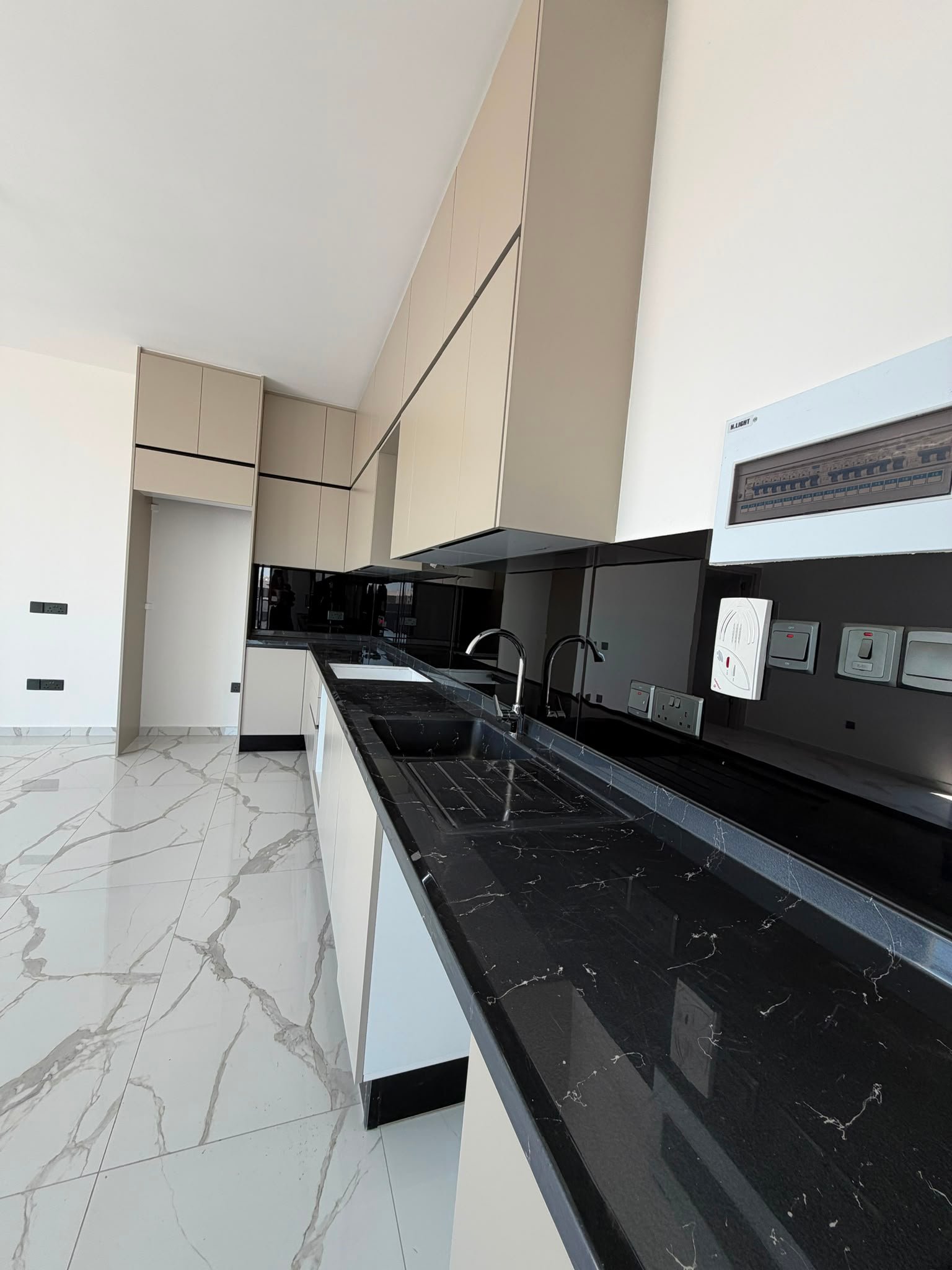 WhatsApp Image 2026-10-02 at 14.52.26 (6) Ready to move in Penthouse in Famagusta