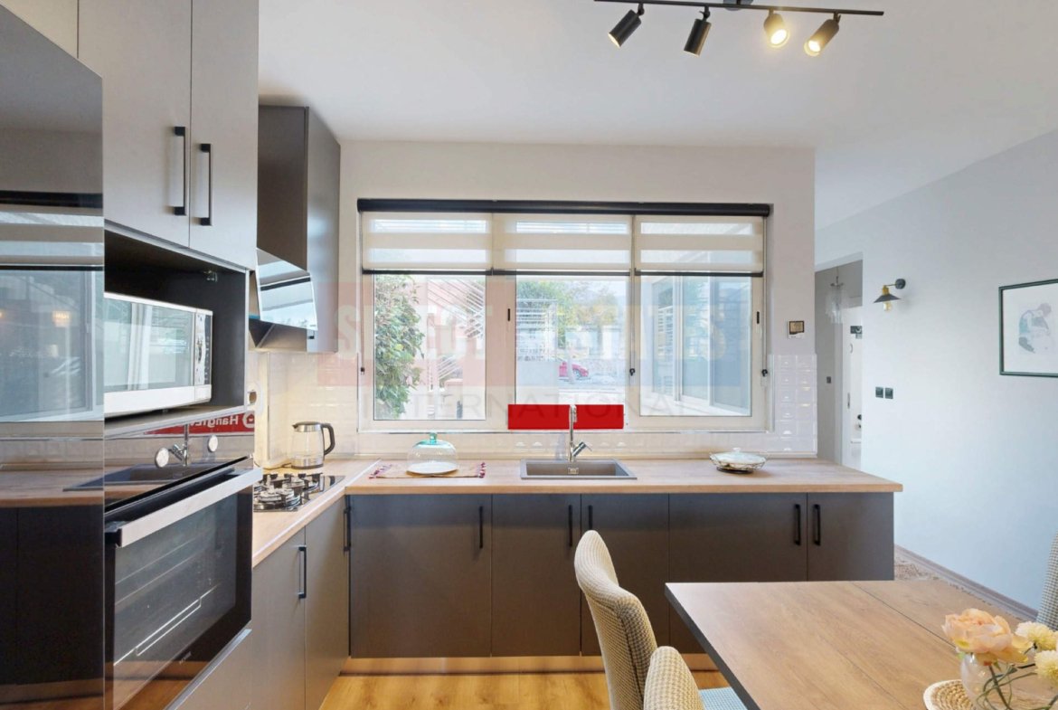 Sea View Ready to Move In Apartment