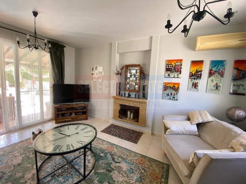 Luxury Villa with Pool in Tatlisu