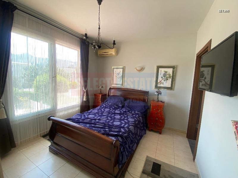 Luxury Villa with Pool in Tatlisu