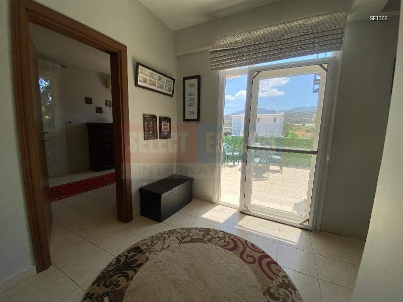 Luxury Villa with Pool in Tatlisu