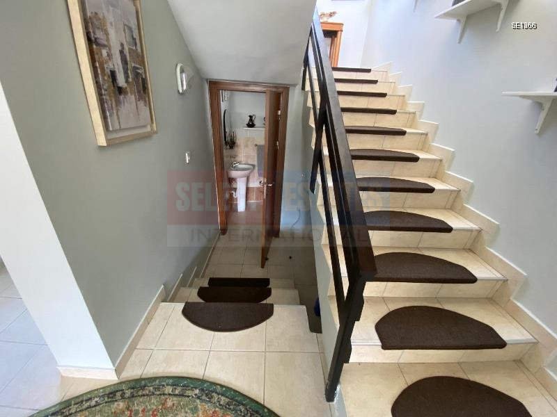 Luxury Villa with Pool in Tatlisu