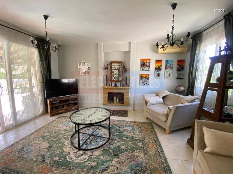 Luxury Villa with Pool in Tatlisu