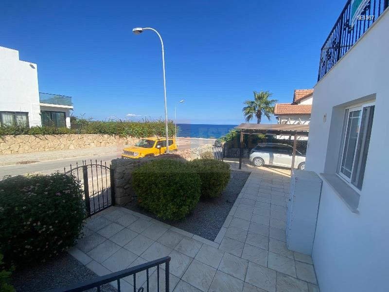 Villa with Sea View and Pool in Esentepe