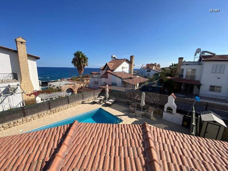 Villa with Sea View and Pool in Esentepe
