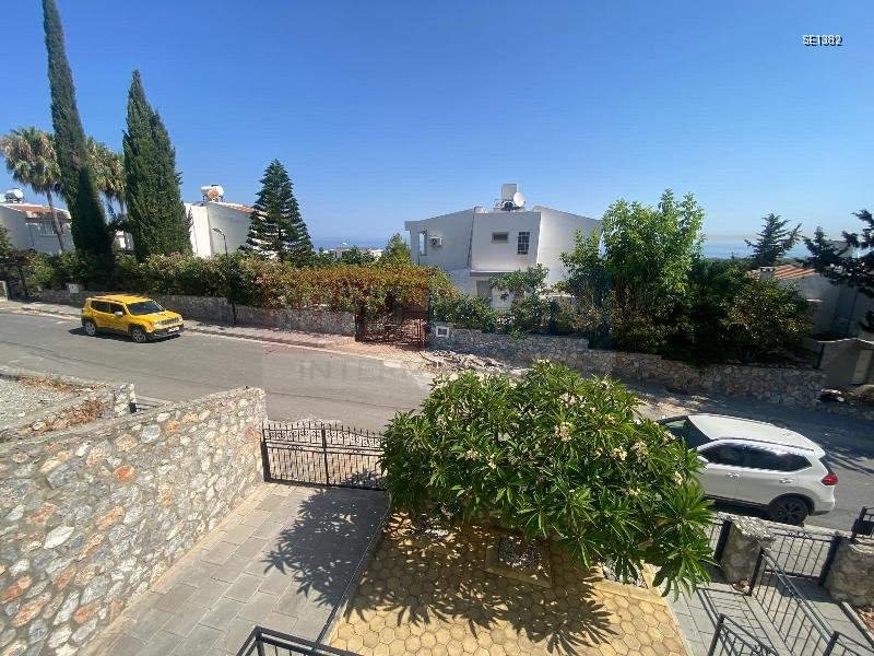 Modern Townhouse in Çatalköy
