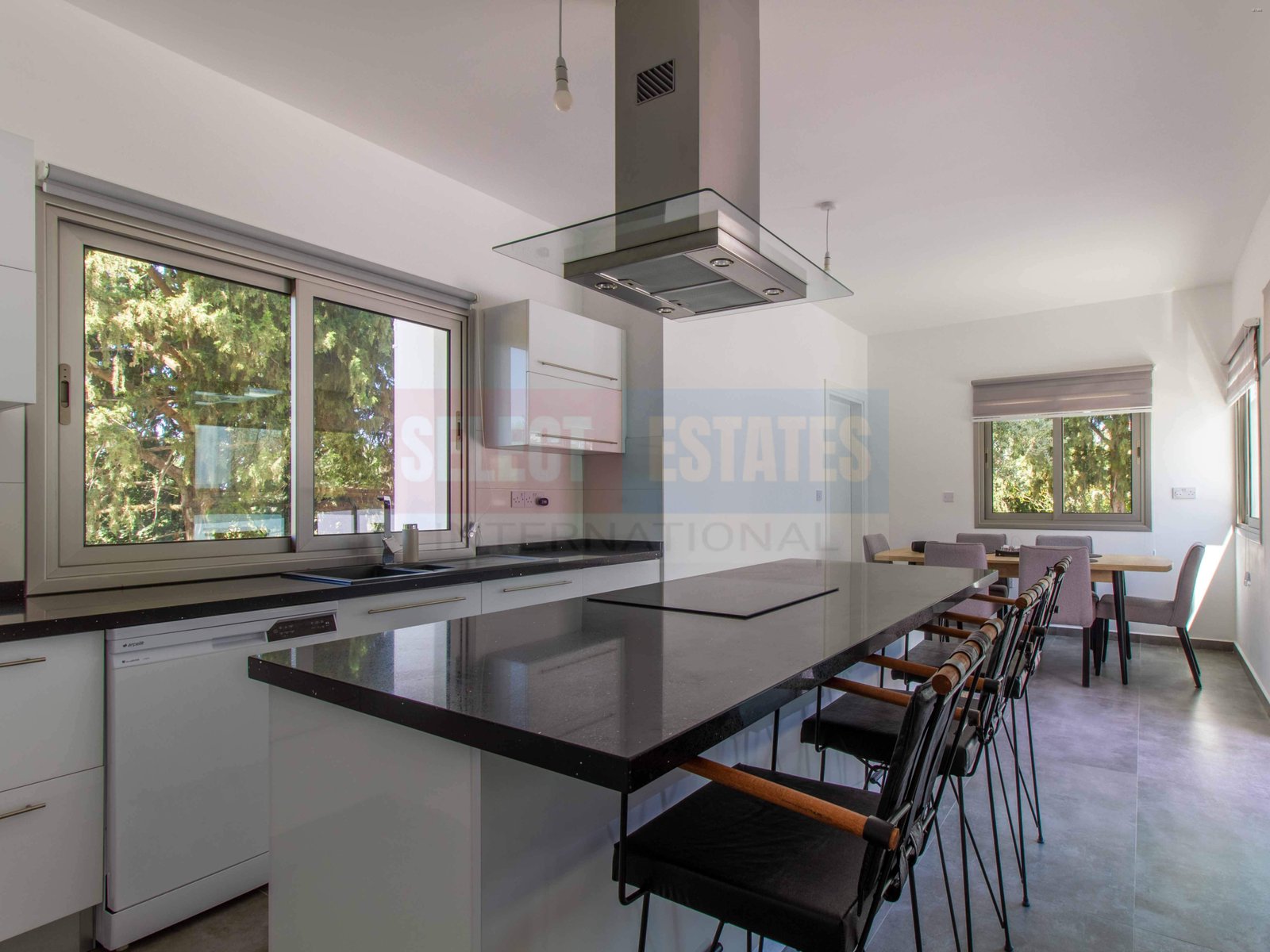Modern Luxury Villa in Ozanköy