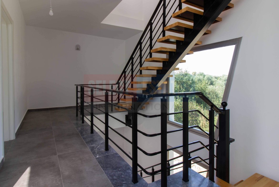 Modern Luxury Villa in Ozanköy