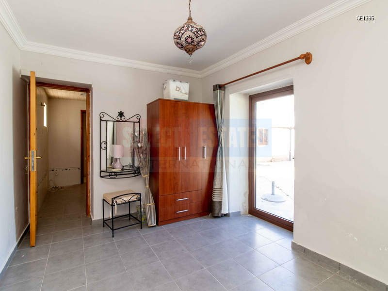 Villa with Uninterrupted Views in Başpınar