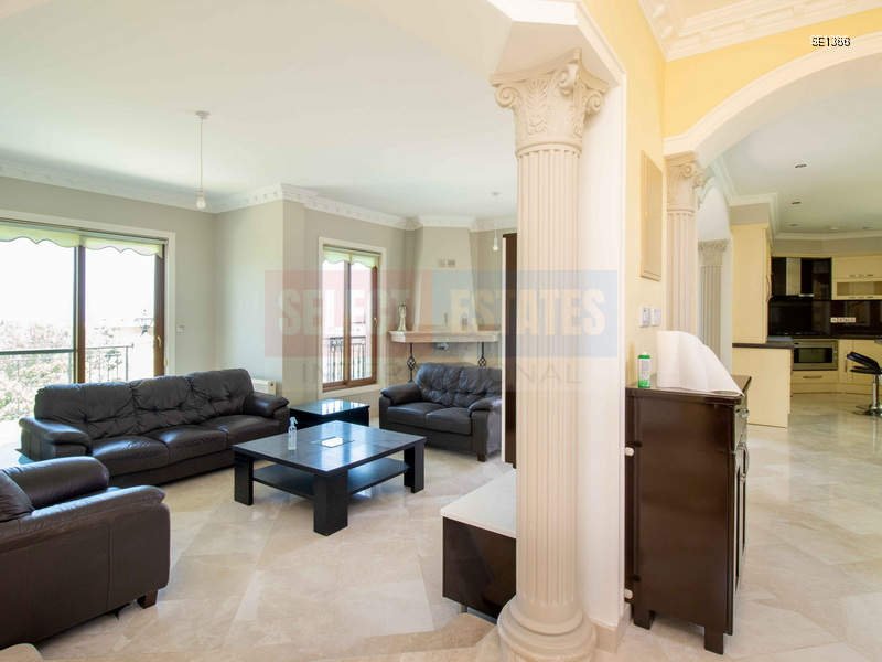 Panoramic Luxury Villa in Bellapais