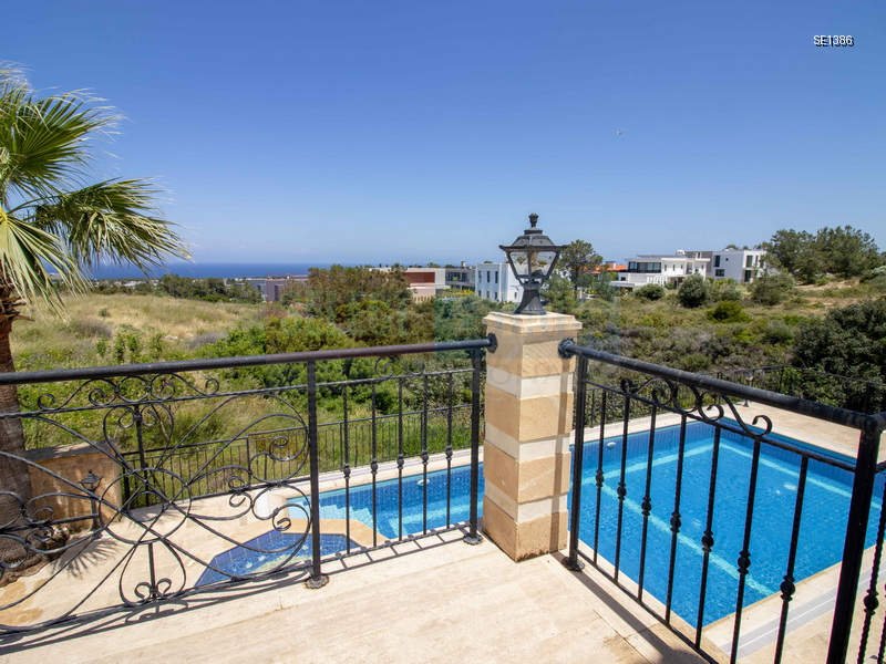Panoramic Luxury Villa in Bellapais