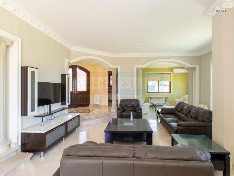 Panoramic Luxury Villa in Bellapais