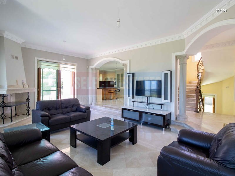 Panoramic Luxury Villa in Bellapais