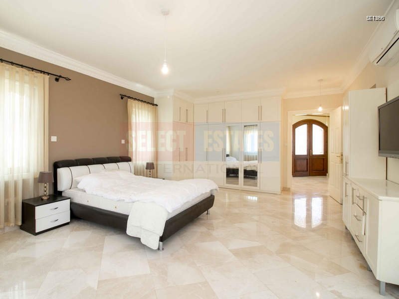 Panoramic Luxury Villa in Bellapais